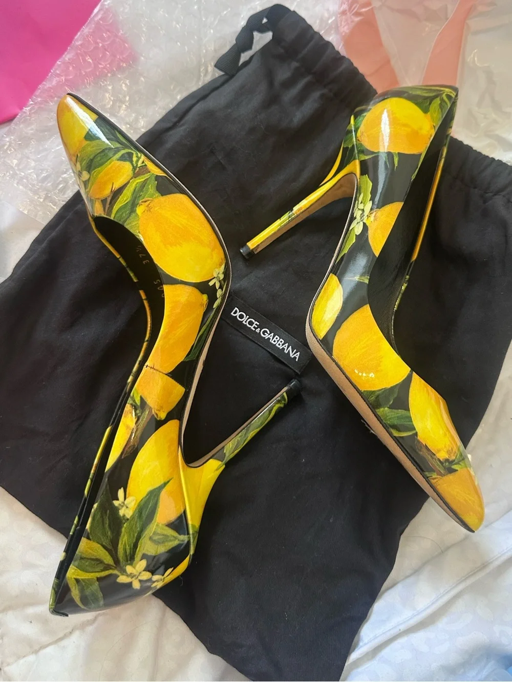 Dolce & Gabbana Yellow Lemon-Print Pointed Toe Pumps pre loved